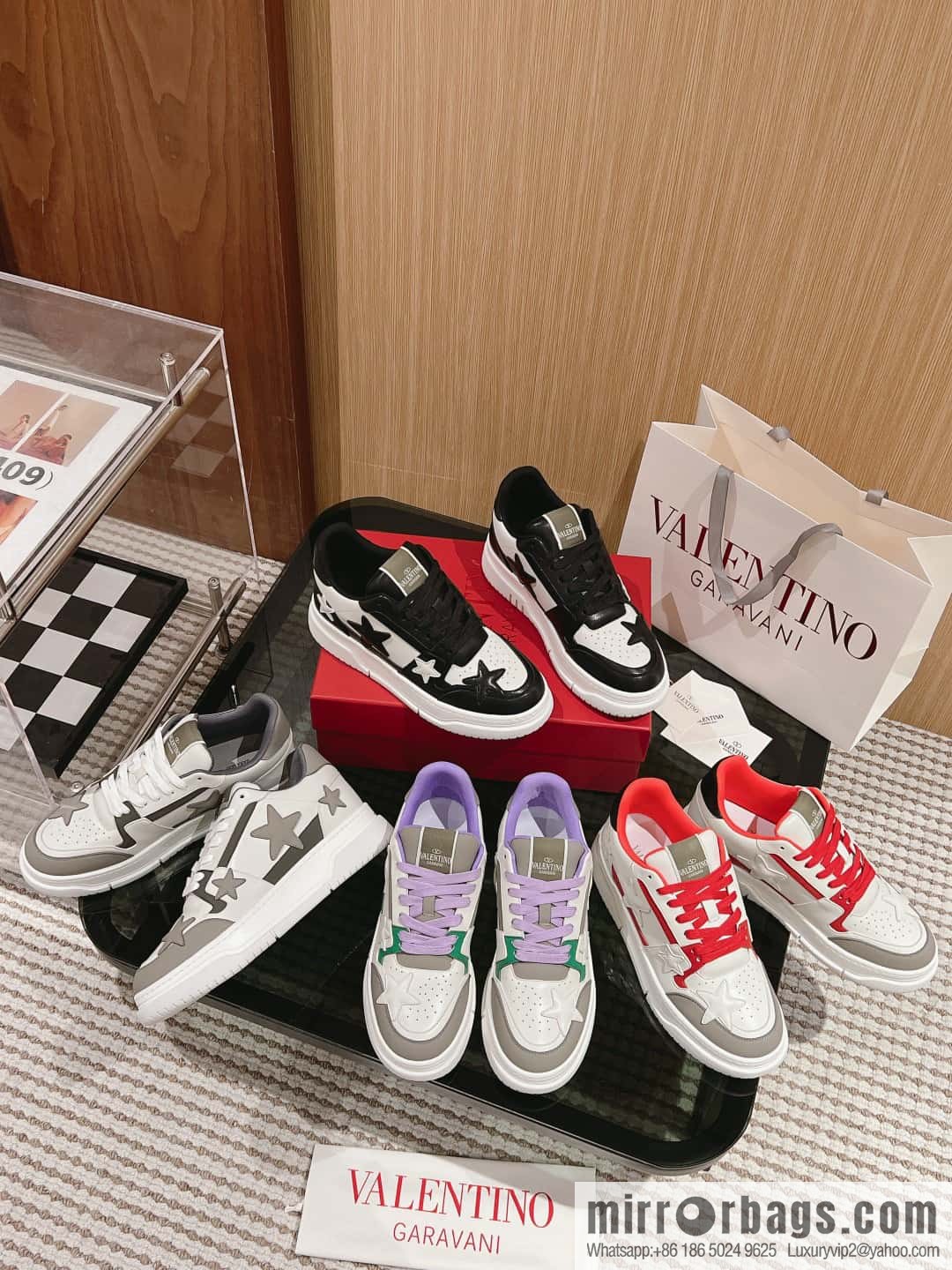🐰🐰Valentino 2023 early autumn new star shoes Wang Hedi Ren Jialun star the same style