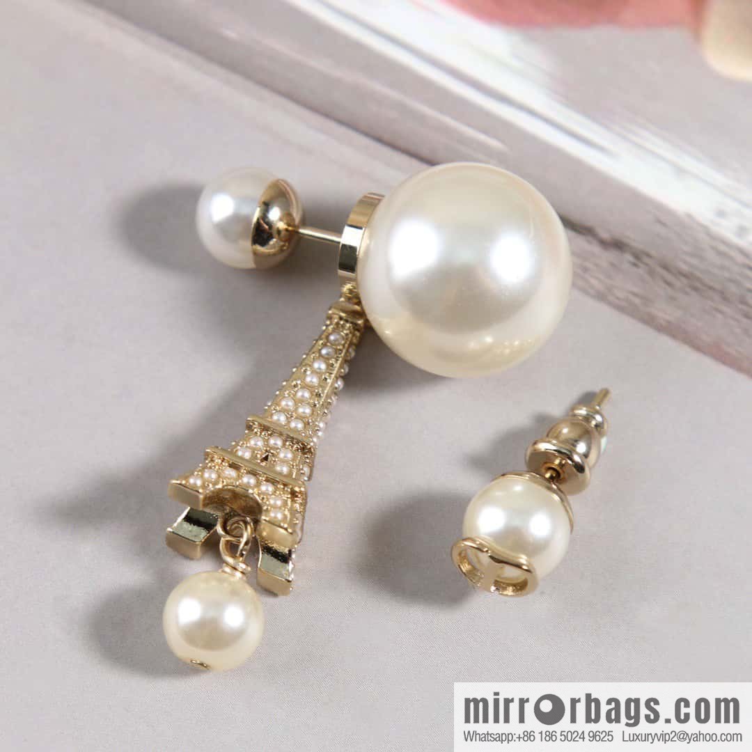 New ☑️ DIOR Asymmetrical Black Pearl Eiffel Tower Earrings