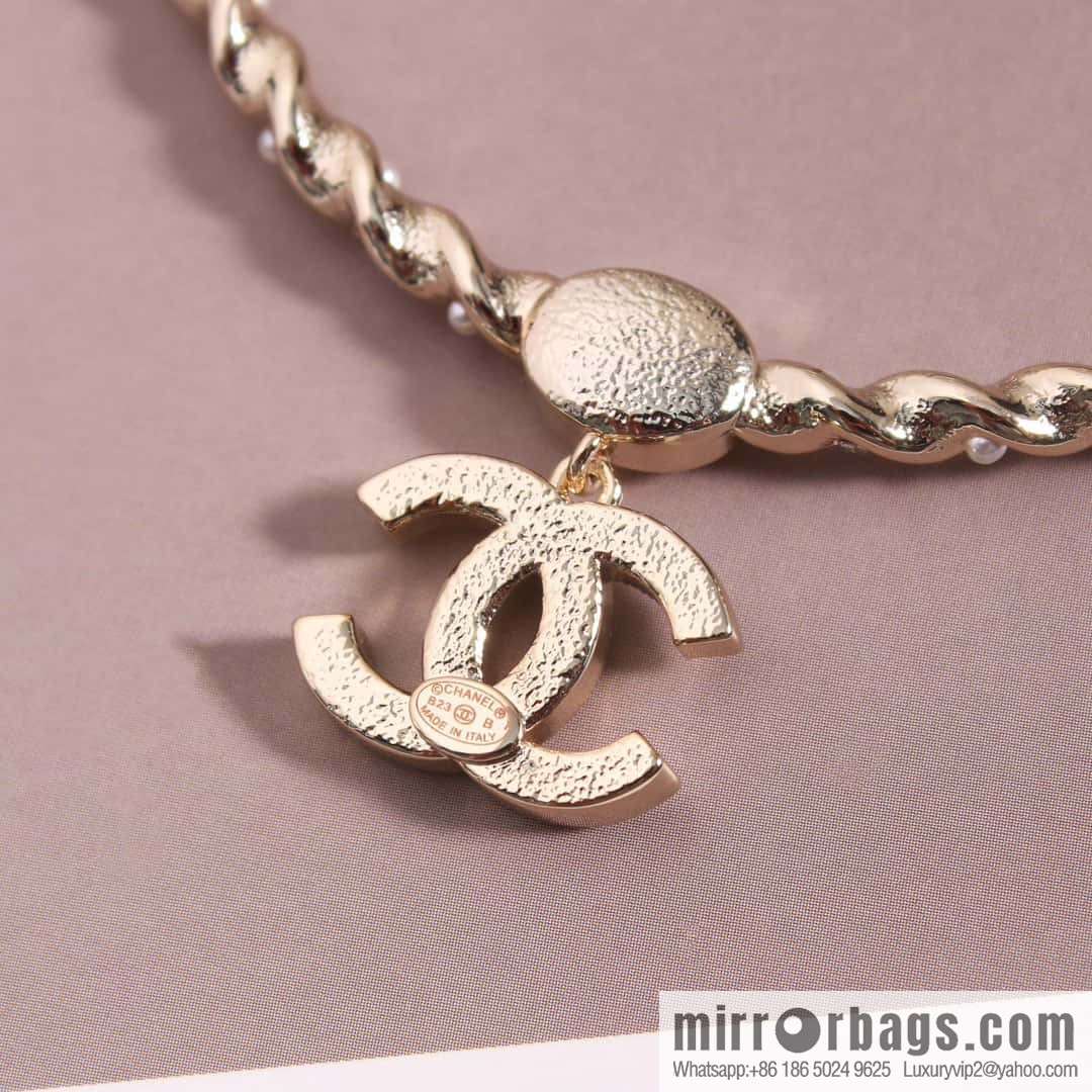 ❗️New ❗️ Chanel necklace ☀️ new ☑️ Chanel double c pink diamond twist necklace ☀️