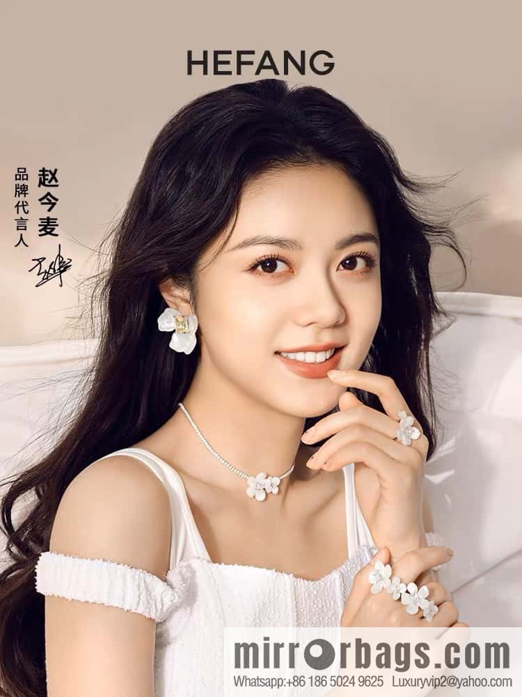 ☀️ HEFANG WHERE freesia necklace