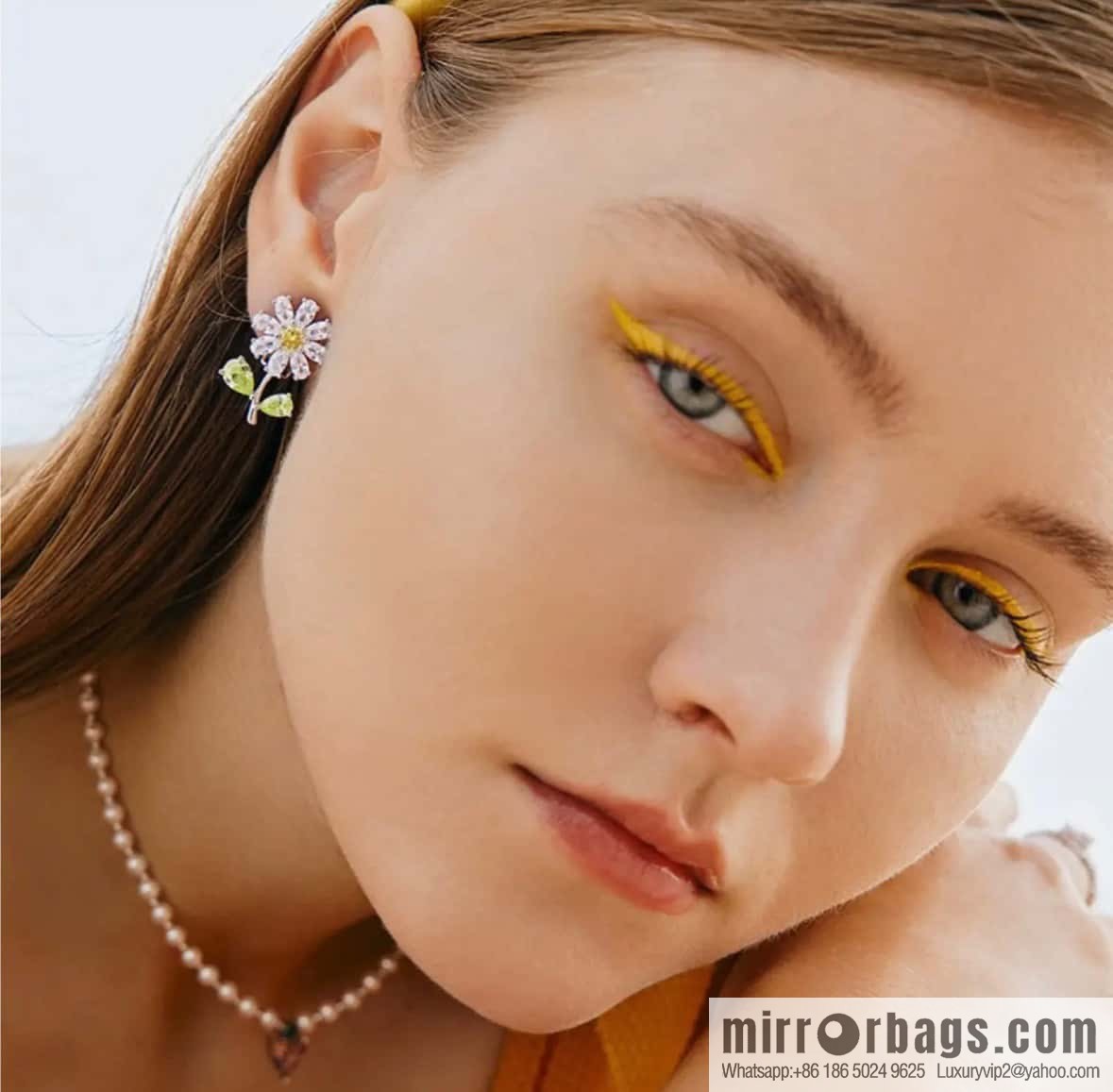 HEFANG little daisy flower stud earrings