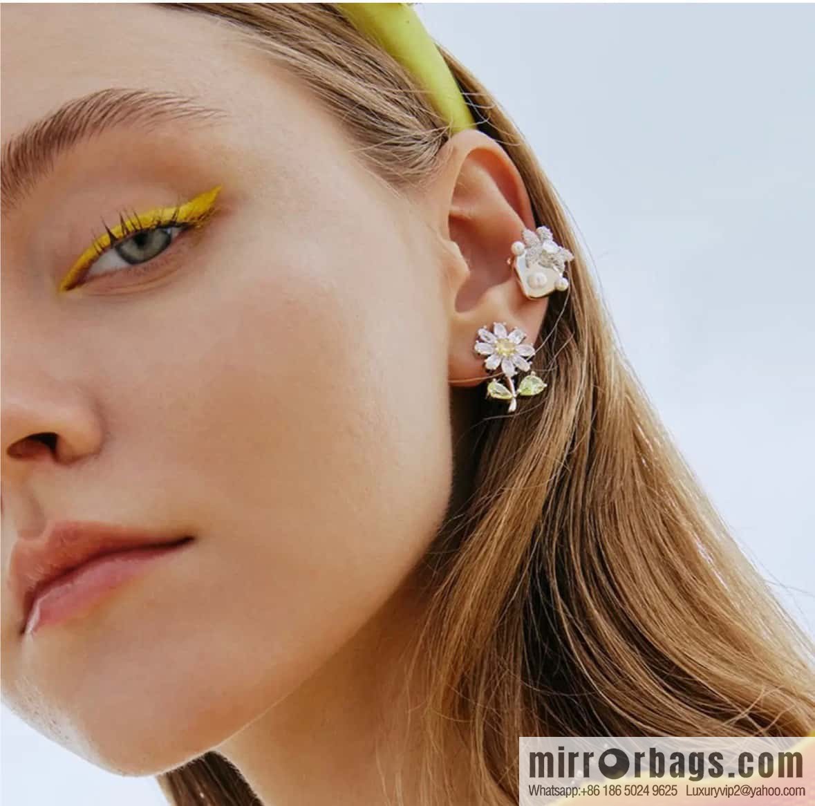 HEFANG little daisy flower stud earrings