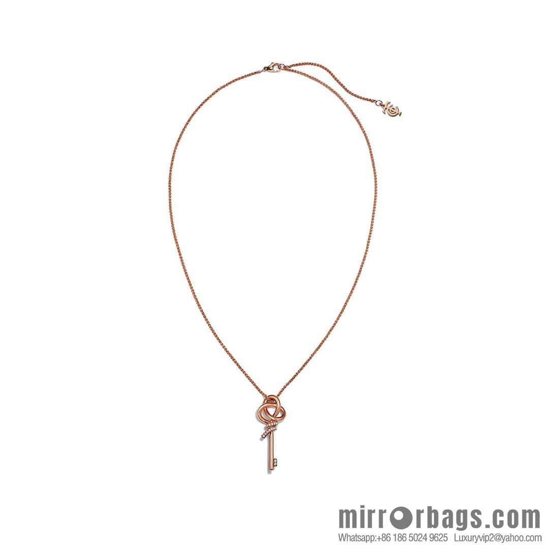 ❗️New ❗️ New ☑️ TIFFANY & Co. Woven Half Diamond Key Necklace