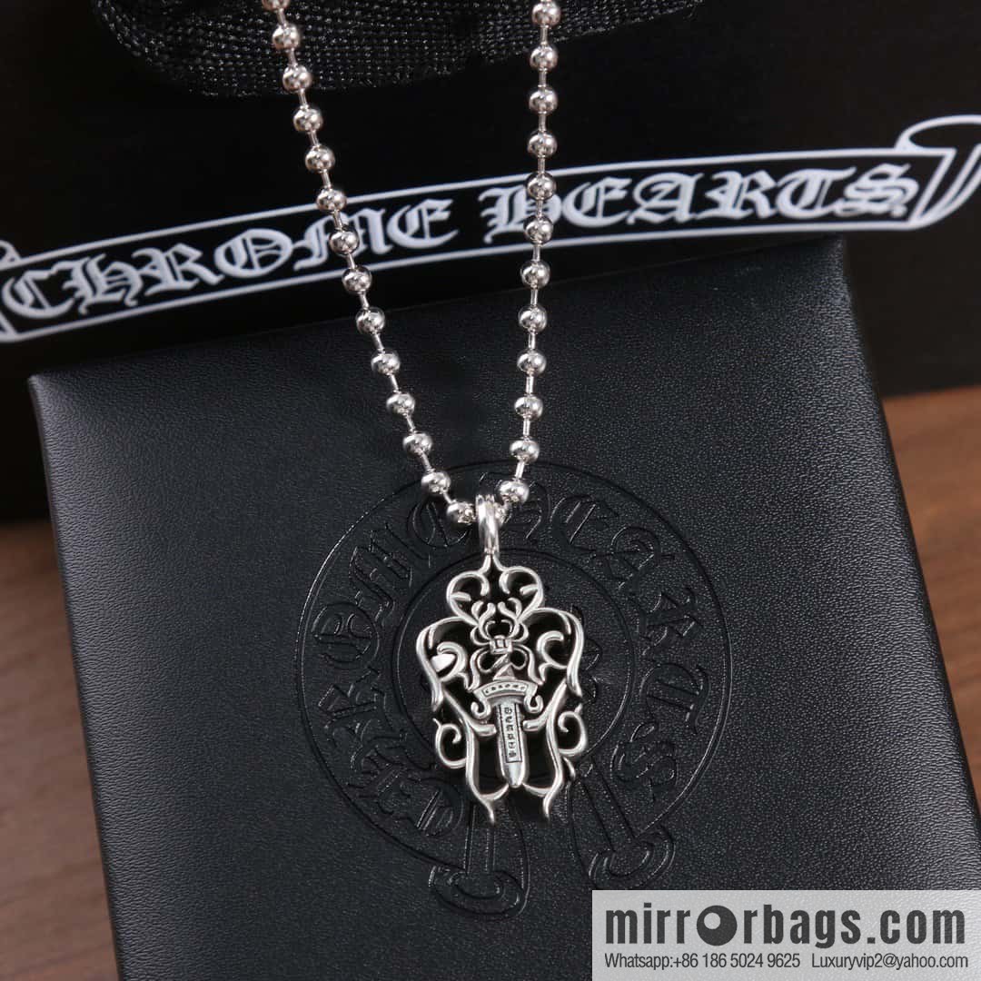 ☀New Croxin sword necklace ☀️ size 60cm pendant 3cm ☀
