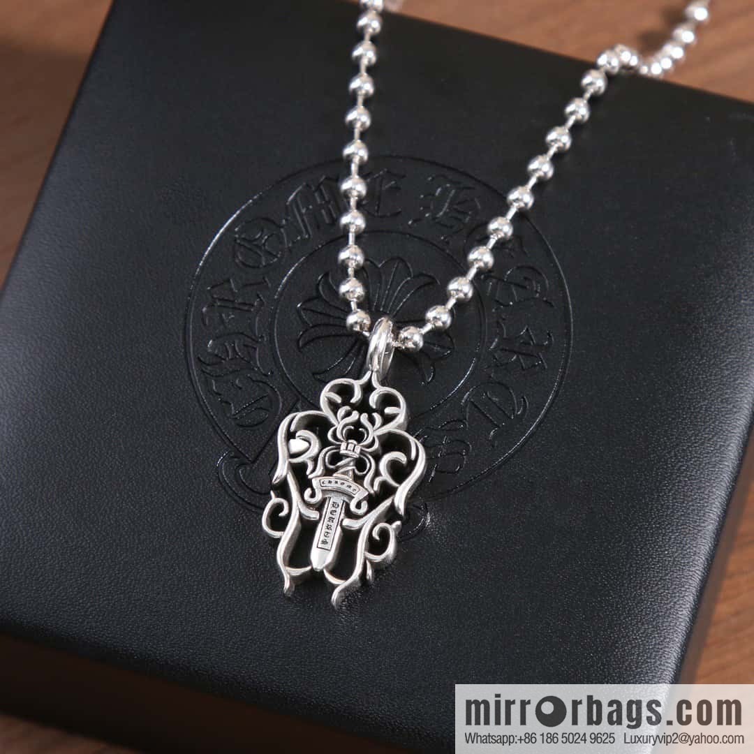 ☀New Croxin sword necklace ☀️ size 60cm pendant 3cm ☀