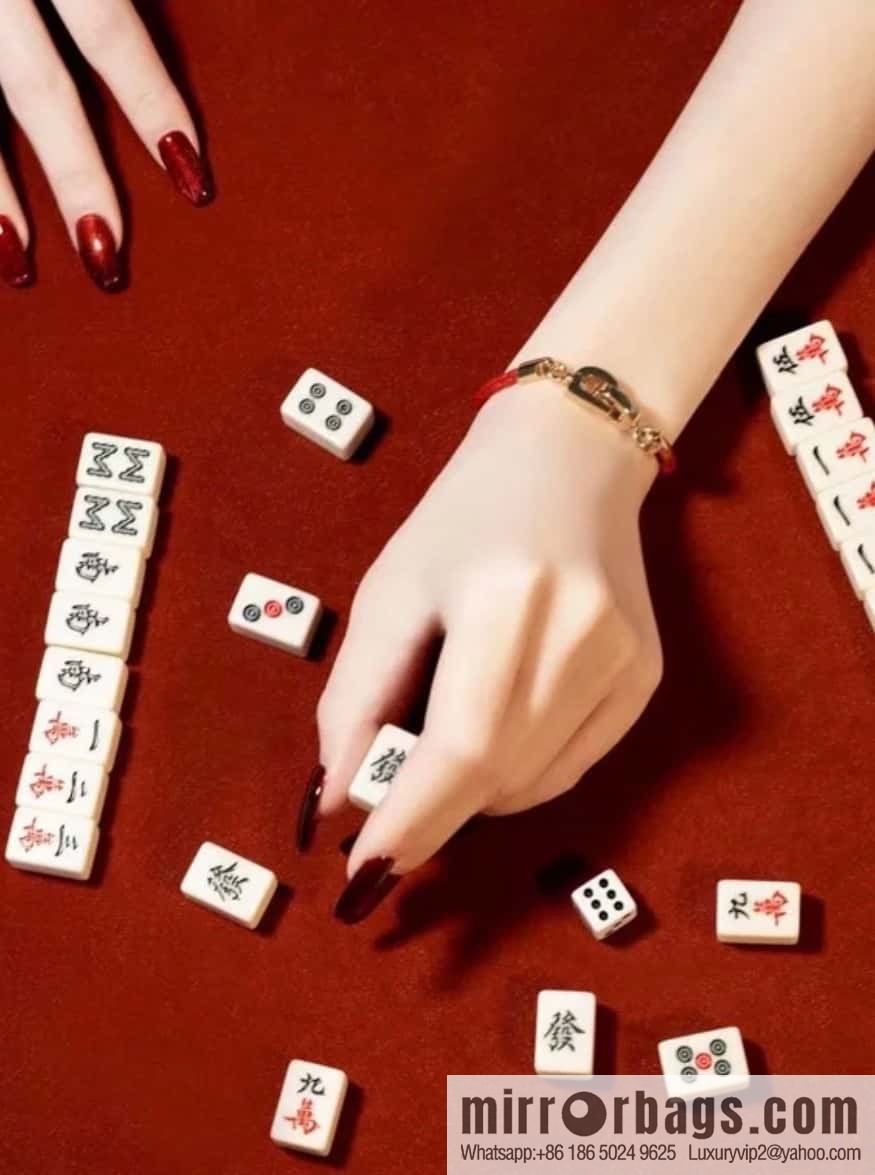❗️New ❗️ [Style] Dior Gold CD LOCK Red Rope Bracelet Hand Rope