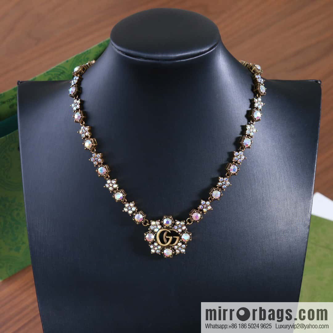 ☀️New Gucci Gucci double G full diamond necklace ☀️