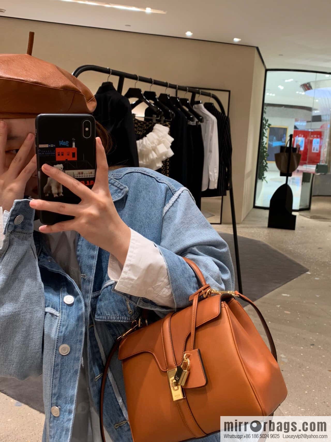 [Premium quality, all-steel hardware] CELINE's latest classic bag tote bag number: 188003BF9.04LU
