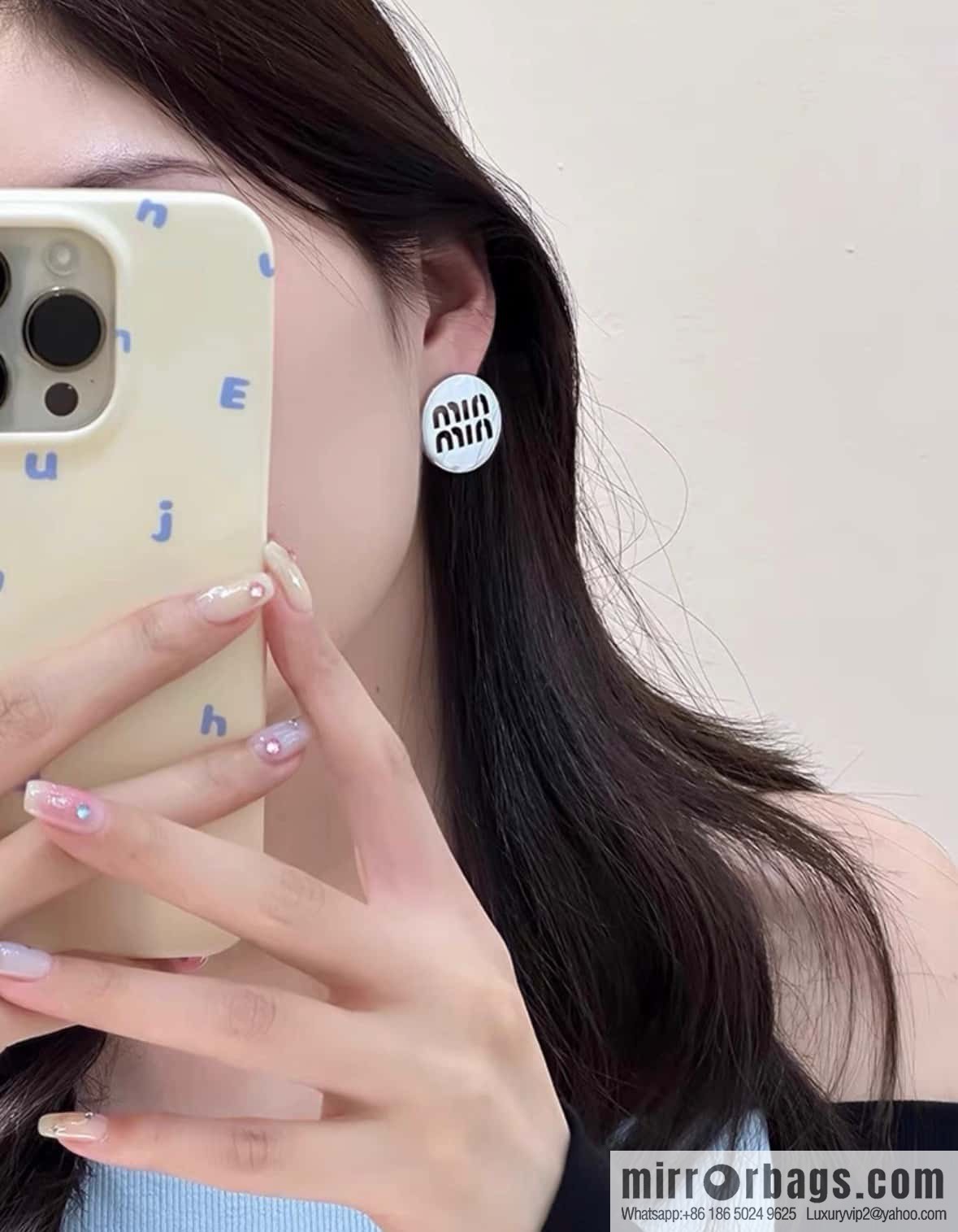 ❗️New ❗️ MIU MIU Miu Miu Hollow Silver Glossy Earrings