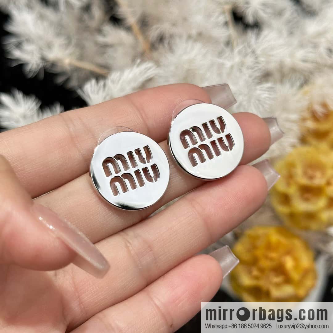 ❗️New ❗️ MIU MIU Miu Miu Hollow Silver Glossy Earrings