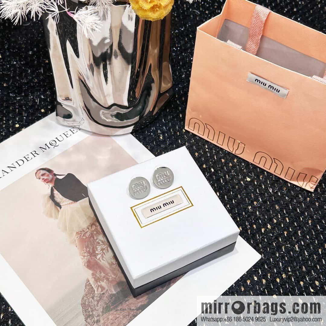 ❗️New ❗️ MIU MIU Miu Miu Hollow Silver Glossy Earrings
