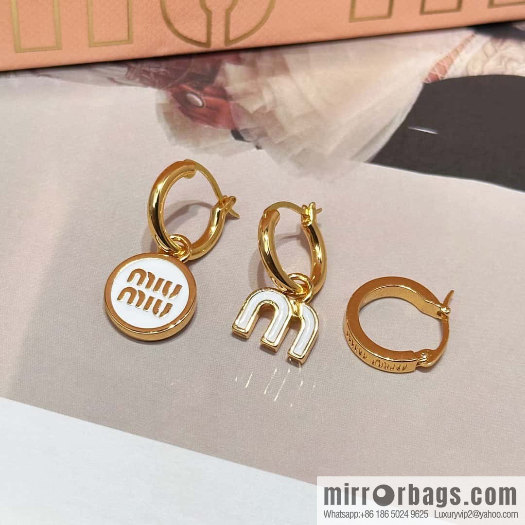 ❗️New ❗️ MIU MIU Miu Miu three-piece set oil drip earrings earrings