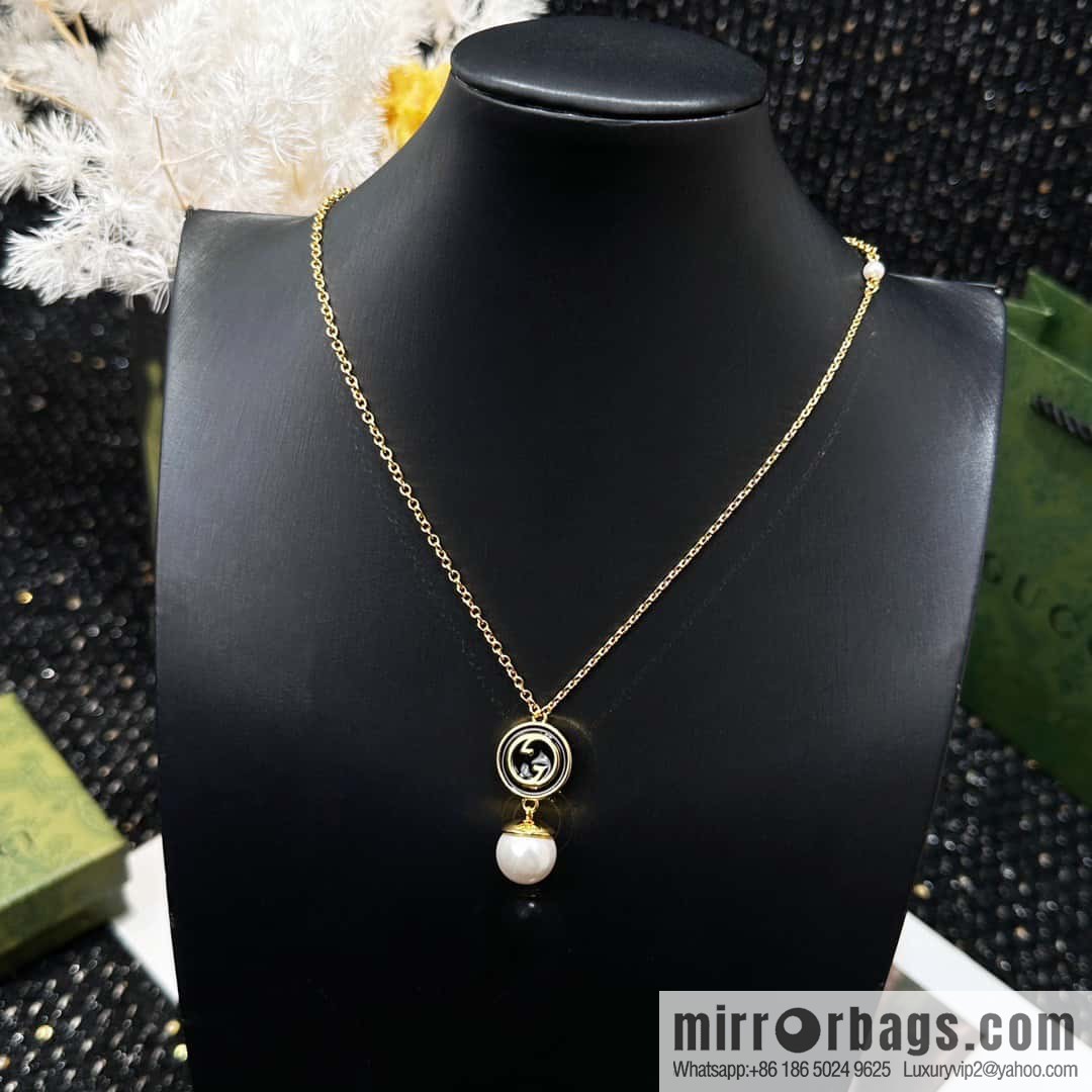 ❗️New ❗️ ☀ new Gucci Gucci double G pearl stud earrings necklace ☀