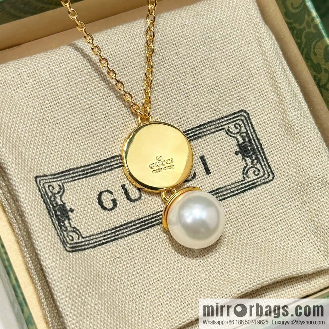 ❗️New ❗️ ☀ new Gucci Gucci double G pearl stud earrings necklace ☀