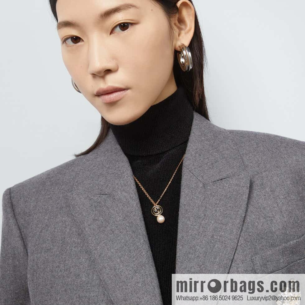 ❗️New ❗️ ☀ new Gucci Gucci double G pearl stud earrings necklace ☀