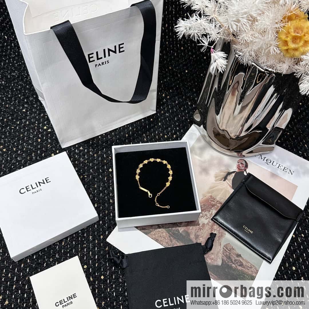 ❗️New ❗️ ☀️ New ☑️ Celine double peach heart love ❤️ bracelet ☀️