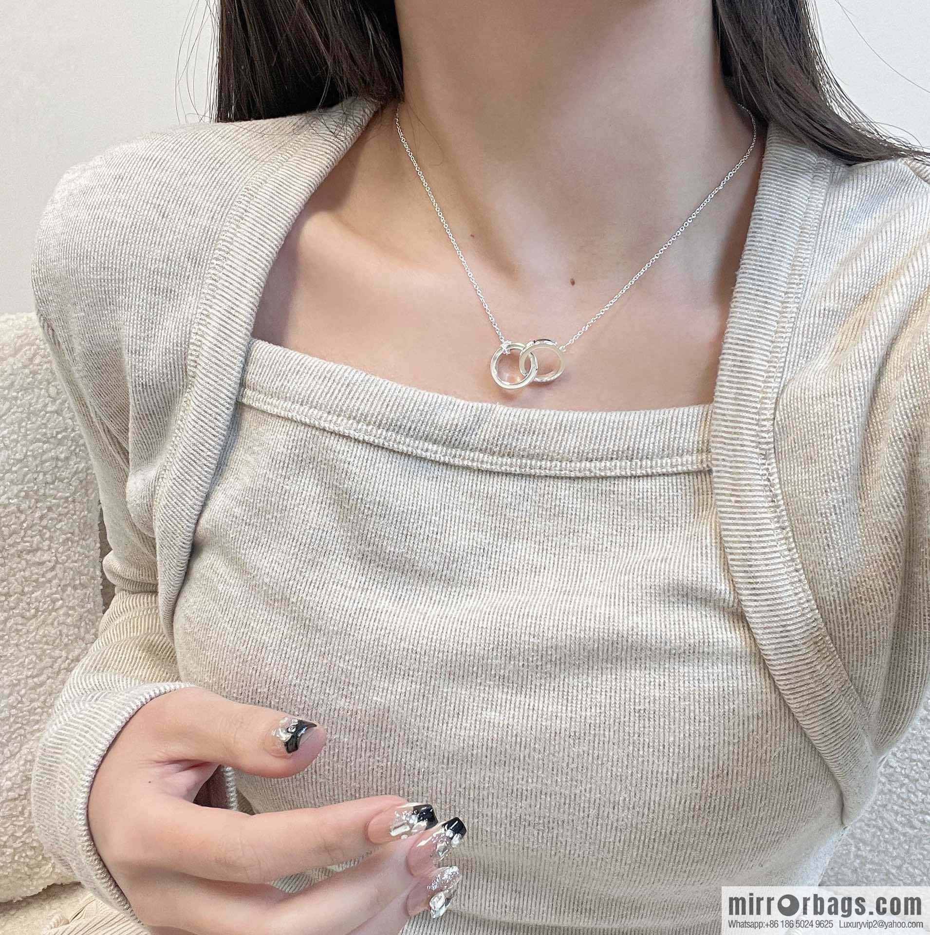 ❗️New ❗️ New ☑️ TIFFANY & Co. Double Ring Necklace
