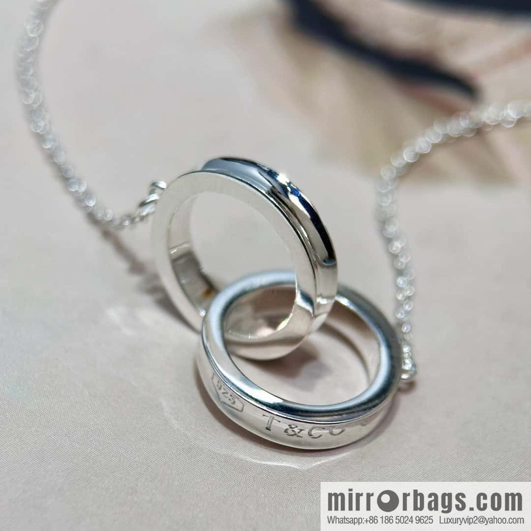 ❗️New ❗️ New ☑️ TIFFANY & Co. Double Ring Necklace