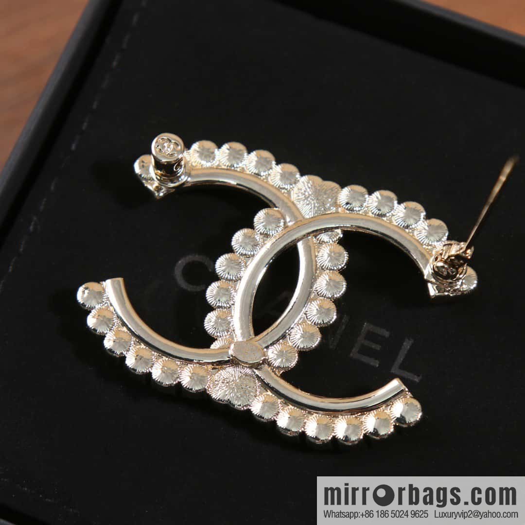 ☀️New ☑️ Chanel double c love peach heart full diamond brooch ☀️