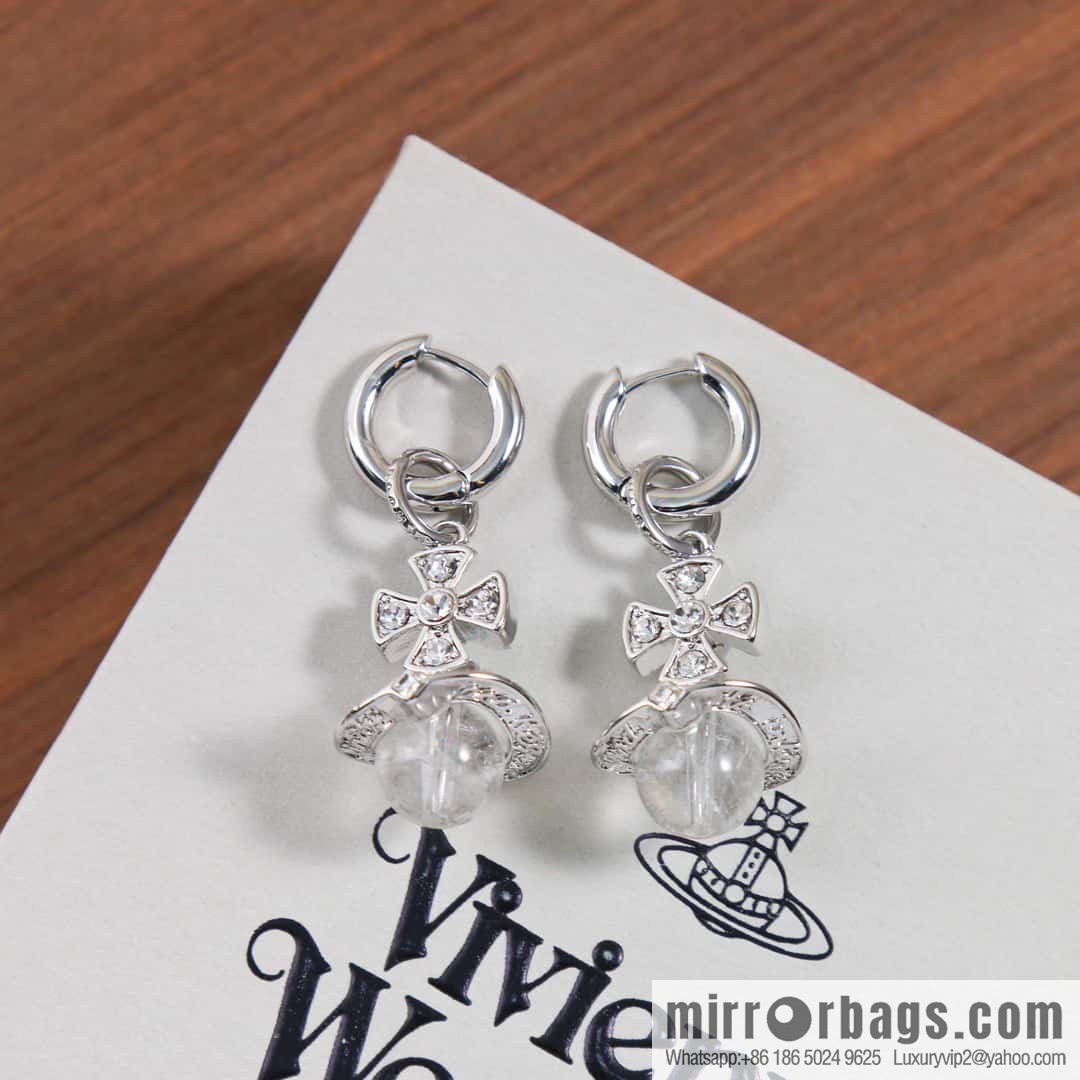 New ☑️ Vivienne Westwood Queen Mother Saturn stud earrings