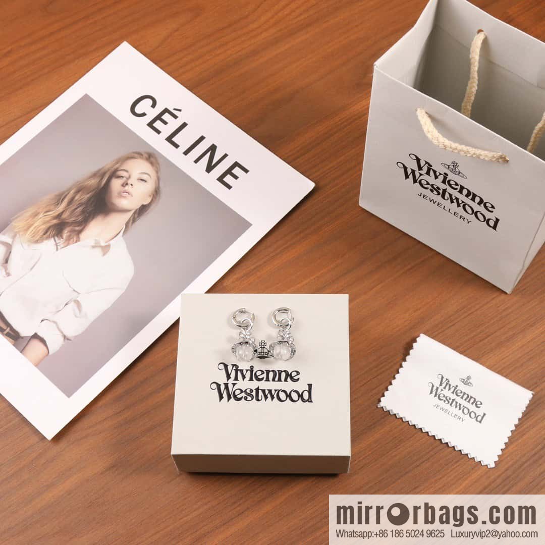 New ☑️ Vivienne Westwood Queen Mother Saturn stud earrings