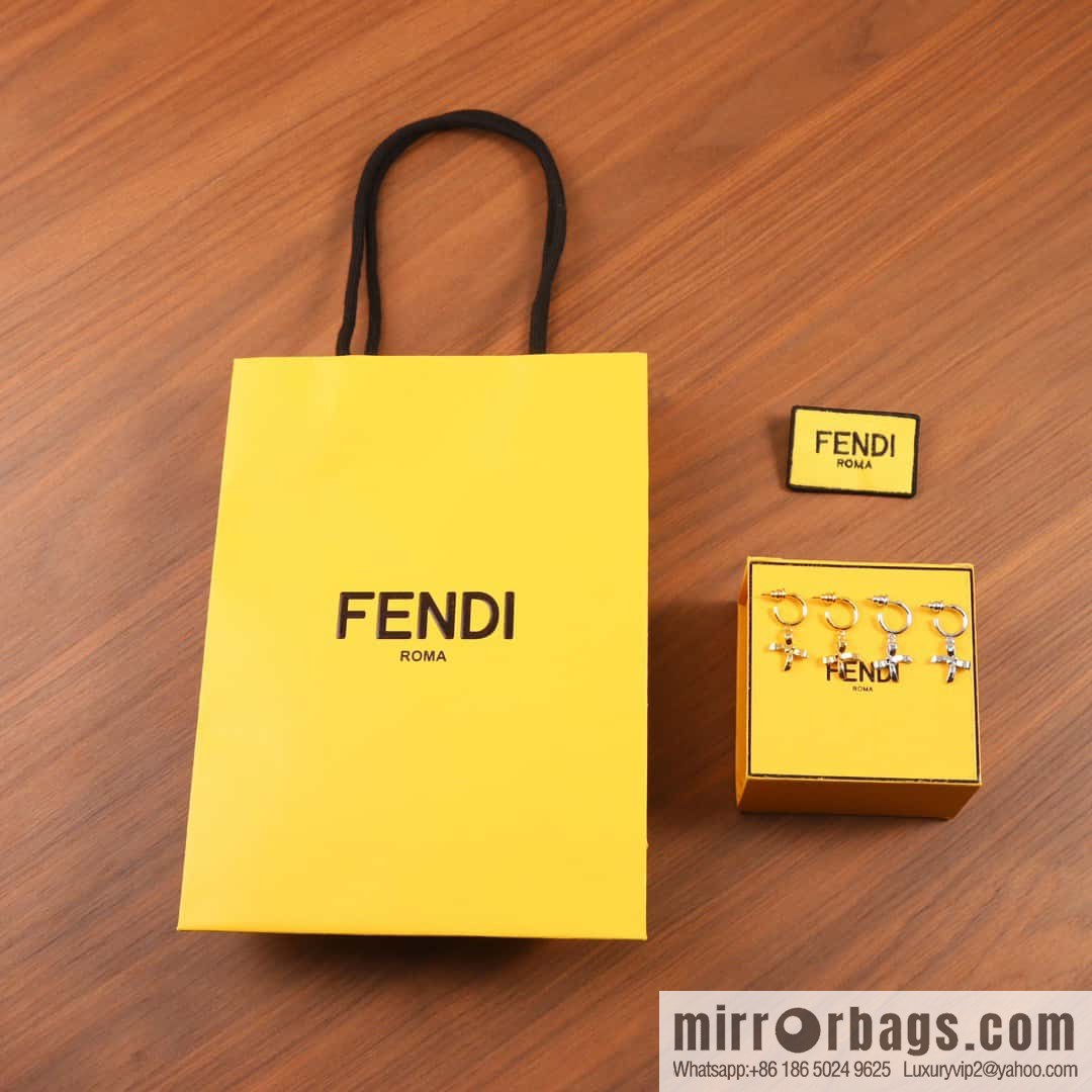 ☀New Fendi Fendi bow stud earrings ☀