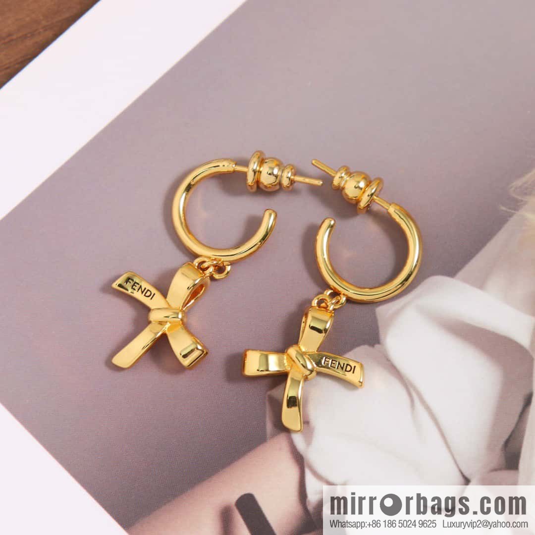 ☀New Fendi Fendi bow stud earrings ☀