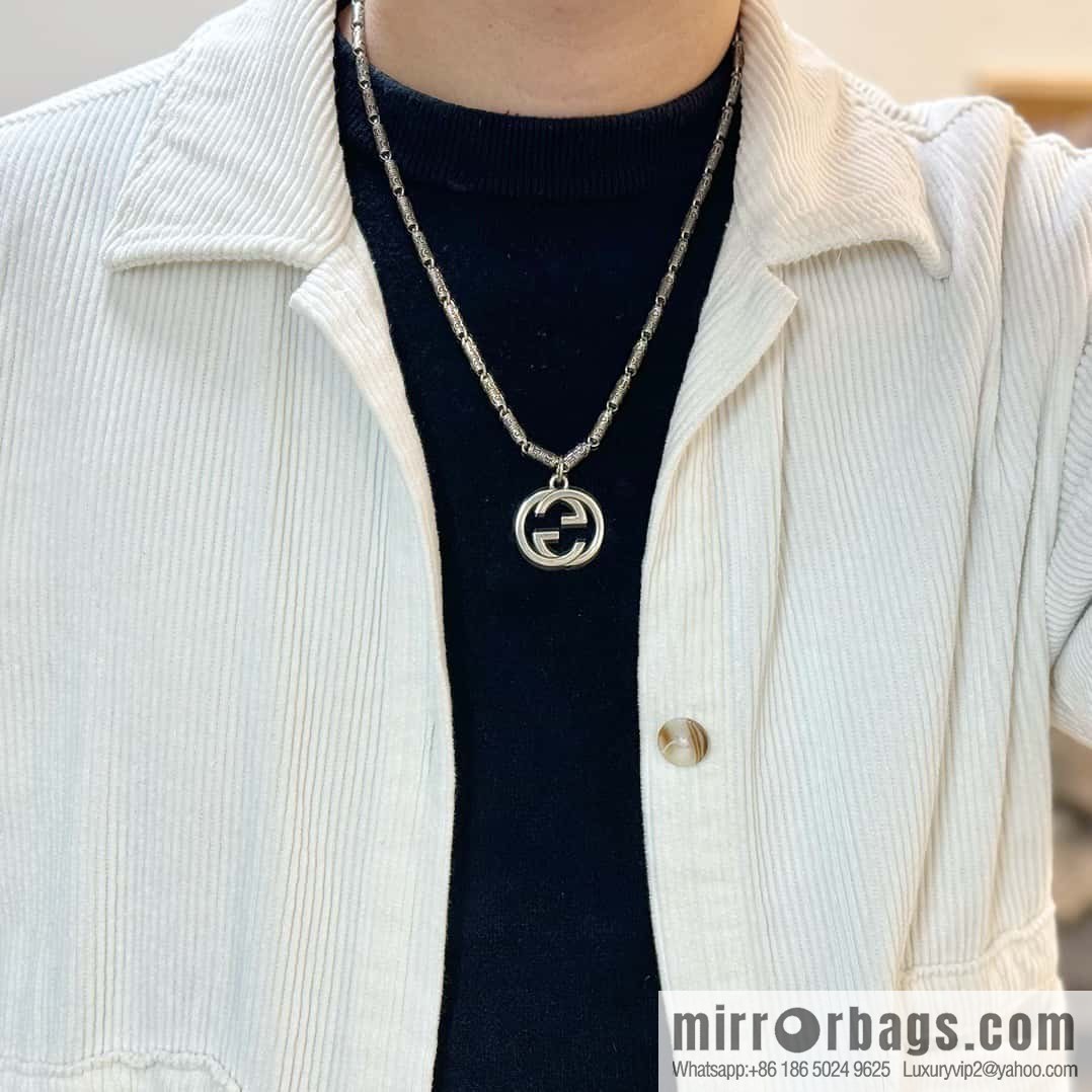 ❗️New ❗️ ☀ New Gucci Gucci Double G Necklace ☀