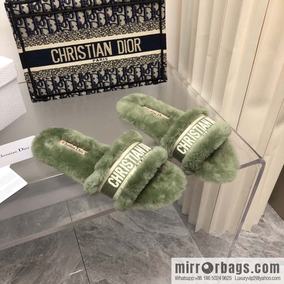 🐰🐰New color 2023-CD wool mop embroidered slippers series