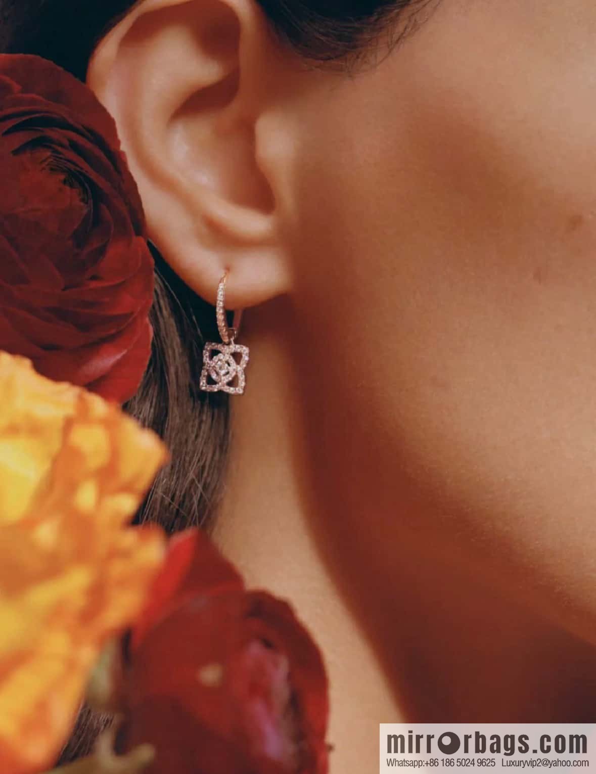 ❗️New ❗️ New ☑️ De Beers De Beers Mini Lotus Lotus Stud Earrings
