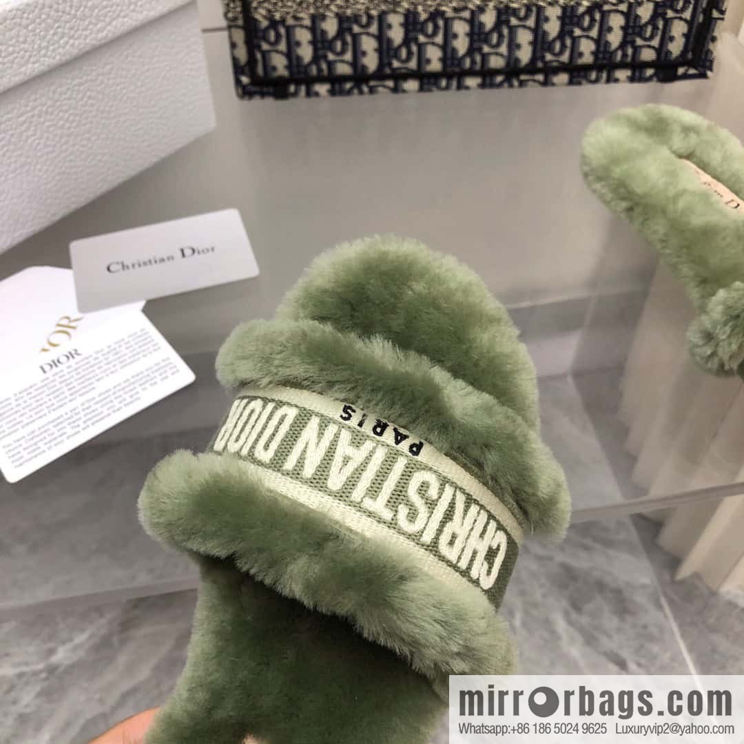 🐰🐰New color 2023-CD wool mop embroidered slippers series