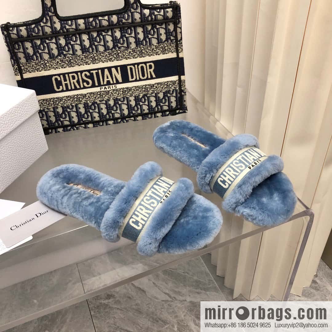 🐰🐰New color 2023-CD wool mop embroidered slippers series