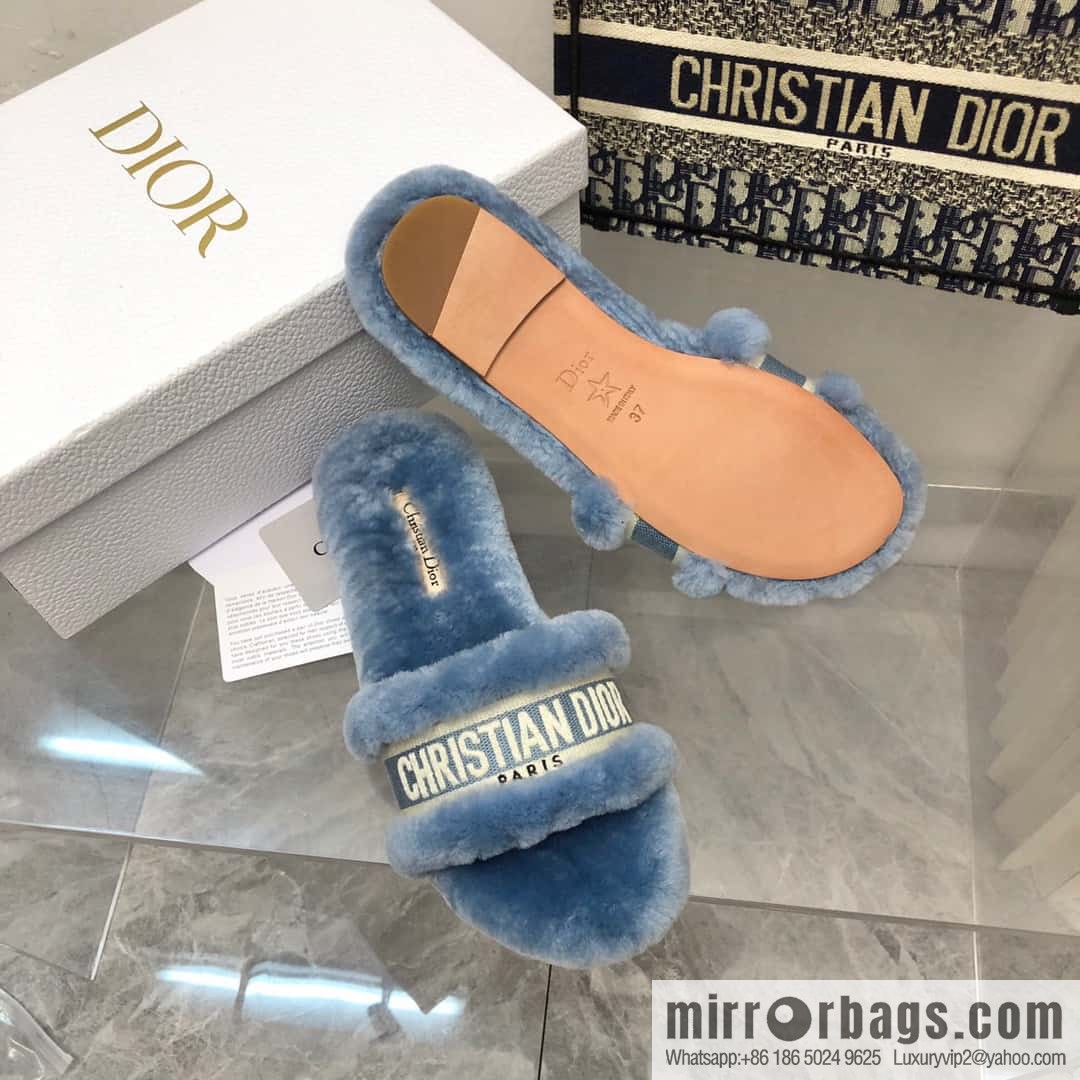 🐰🐰New color 2023-CD wool mop embroidered slippers series