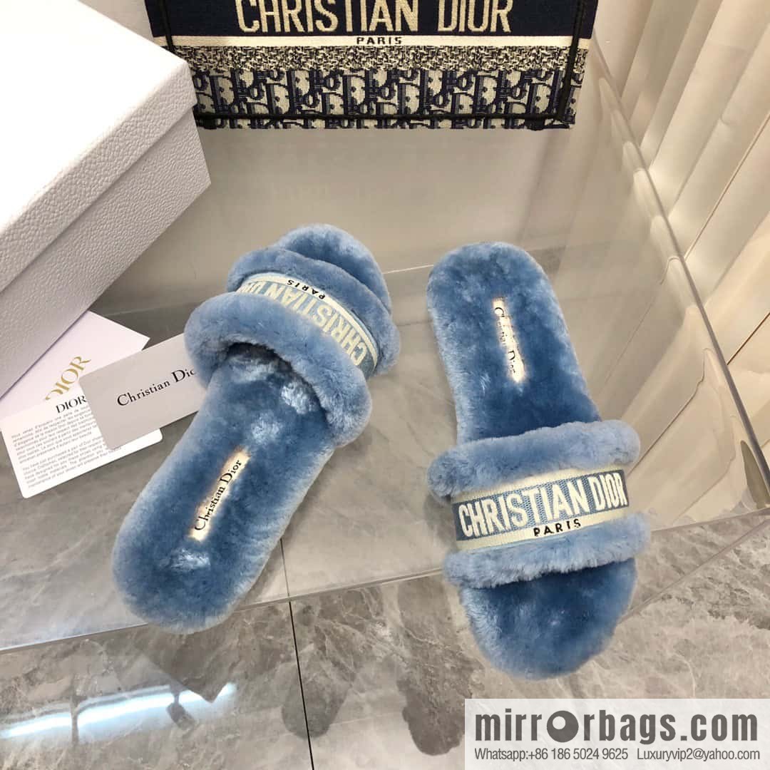 🐰🐰New color 2023-CD wool mop embroidered slippers series