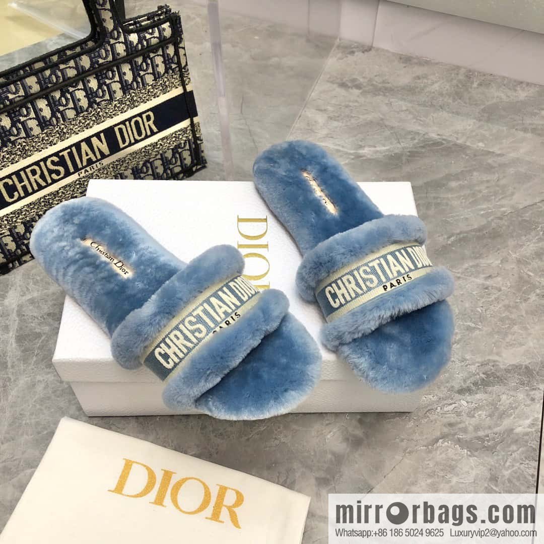 🐰🐰New color 2023-CD wool mop embroidered slippers series