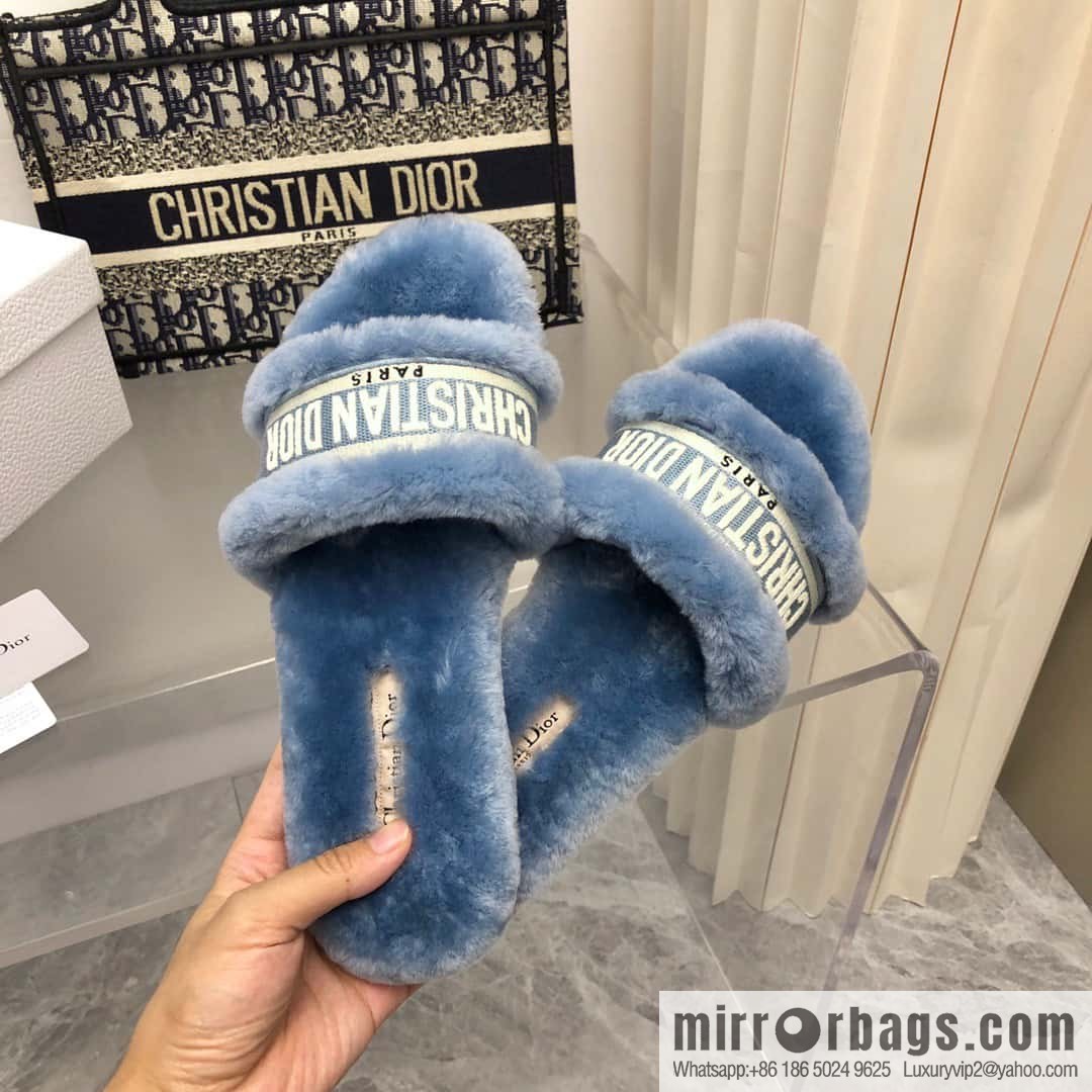 🐰🐰New color 2023-CD wool mop embroidered slippers series