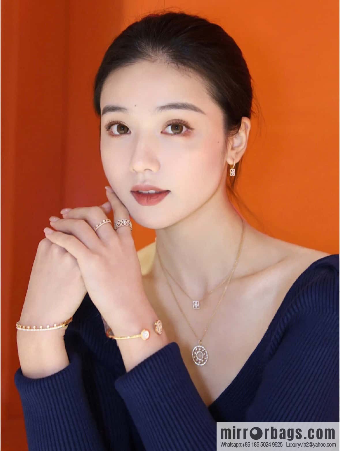 ❗️New ❗️ New ☑️ De Beers De Beers Mini Lotus Necklace