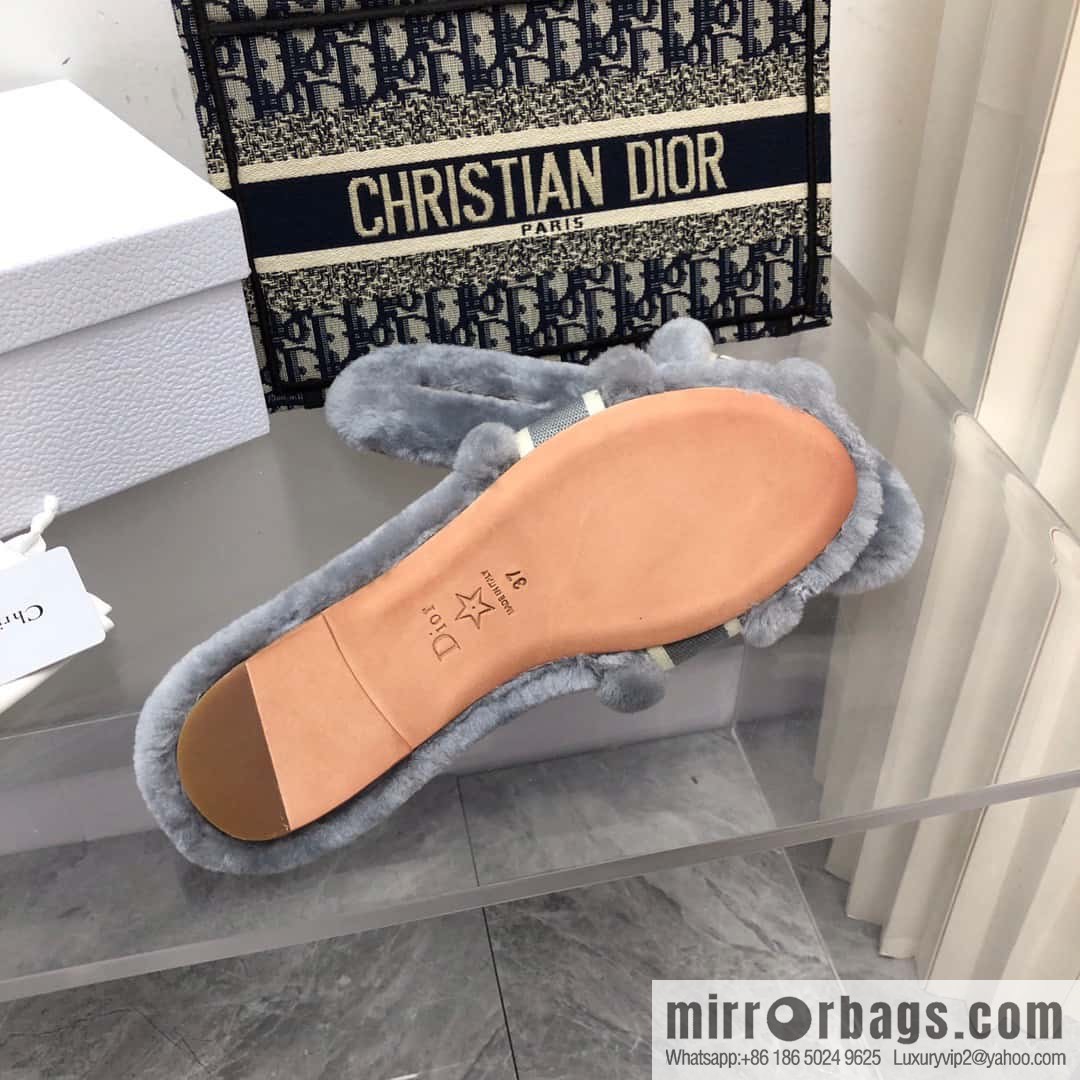 🐰🐰New color 2023-CD wool mop embroidered slippers series