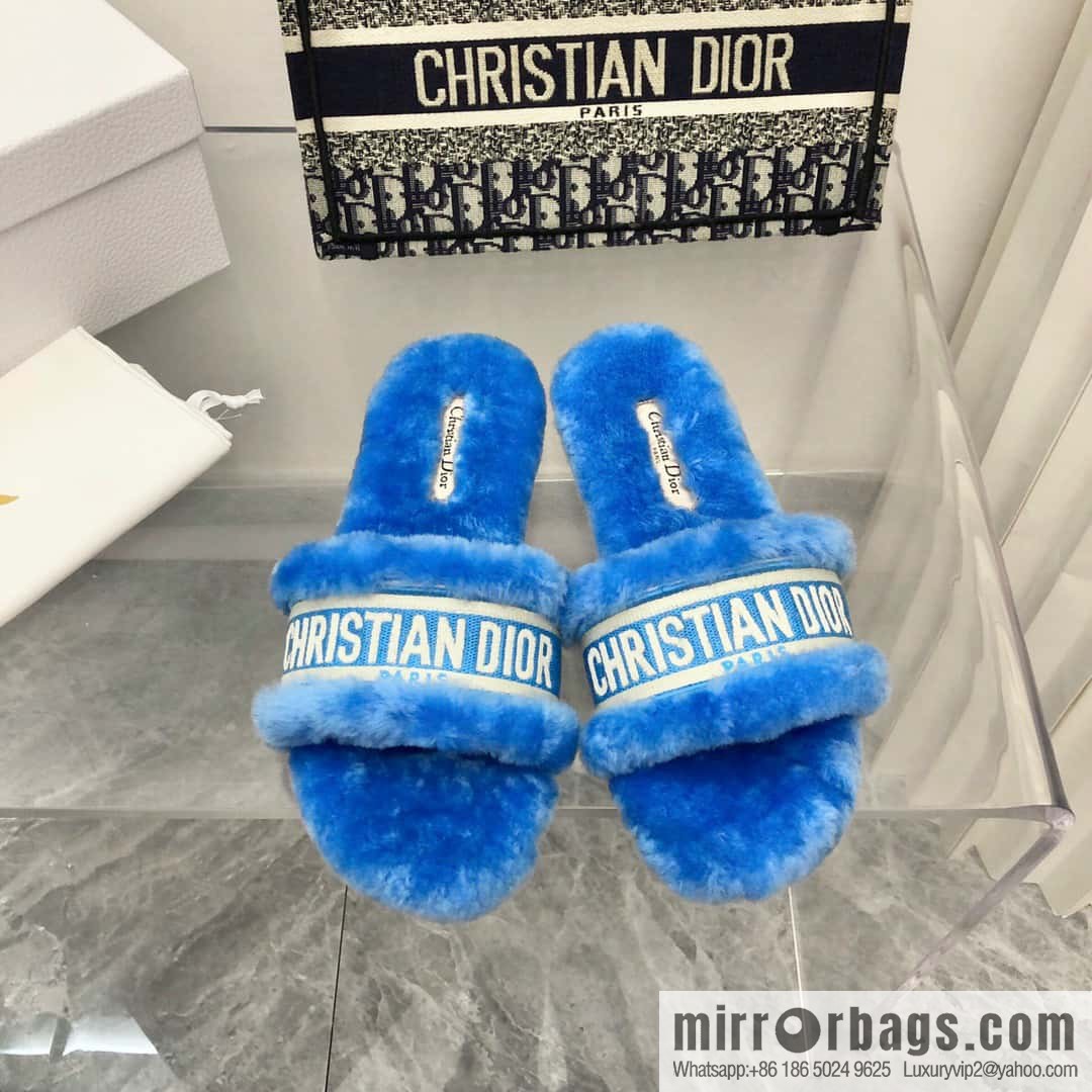 🐰🐰New color 2023-CD wool mop embroidered slippers series
