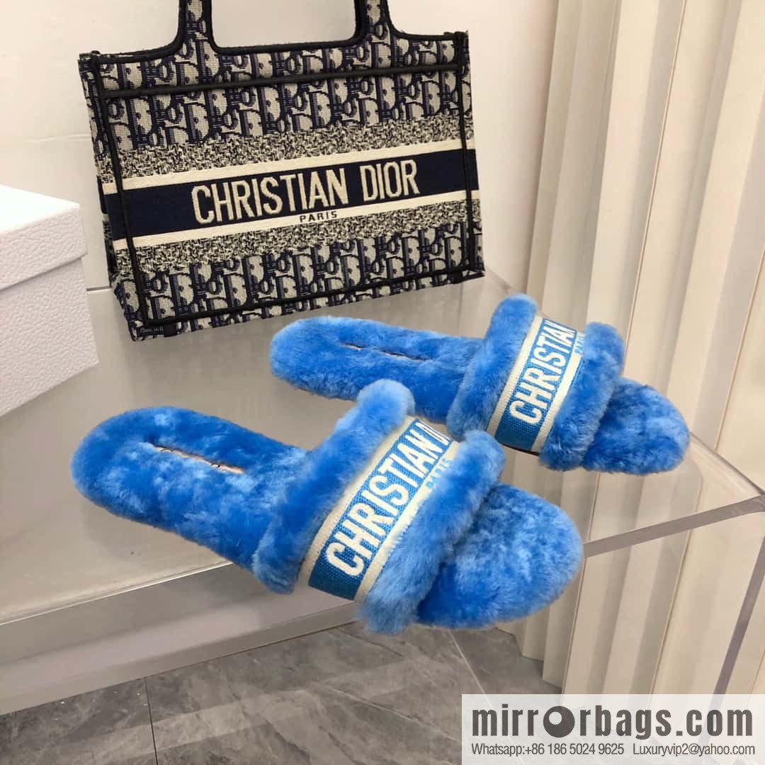 🐰🐰New color 2023-CD wool mop embroidered slippers series