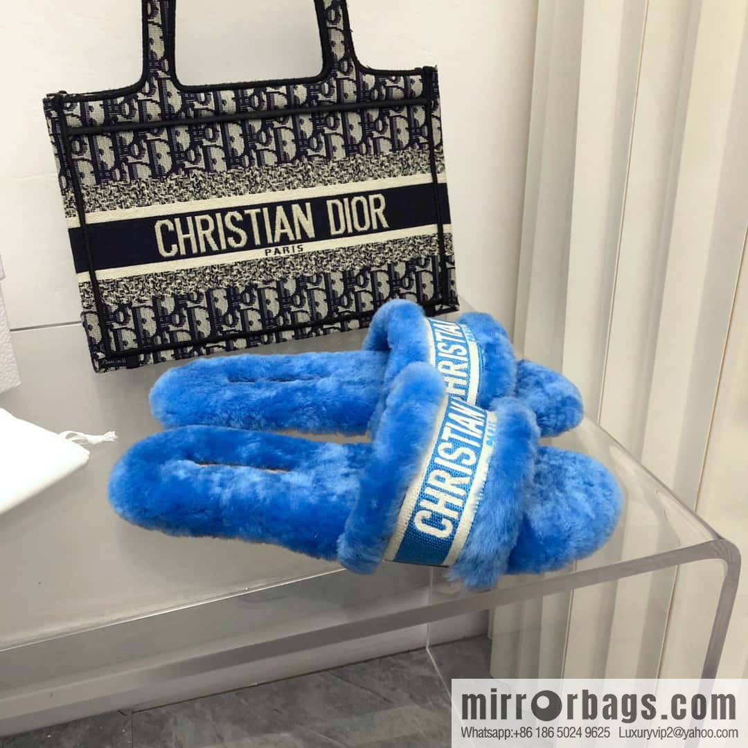 🐰🐰New color 2023-CD wool mop embroidered slippers series