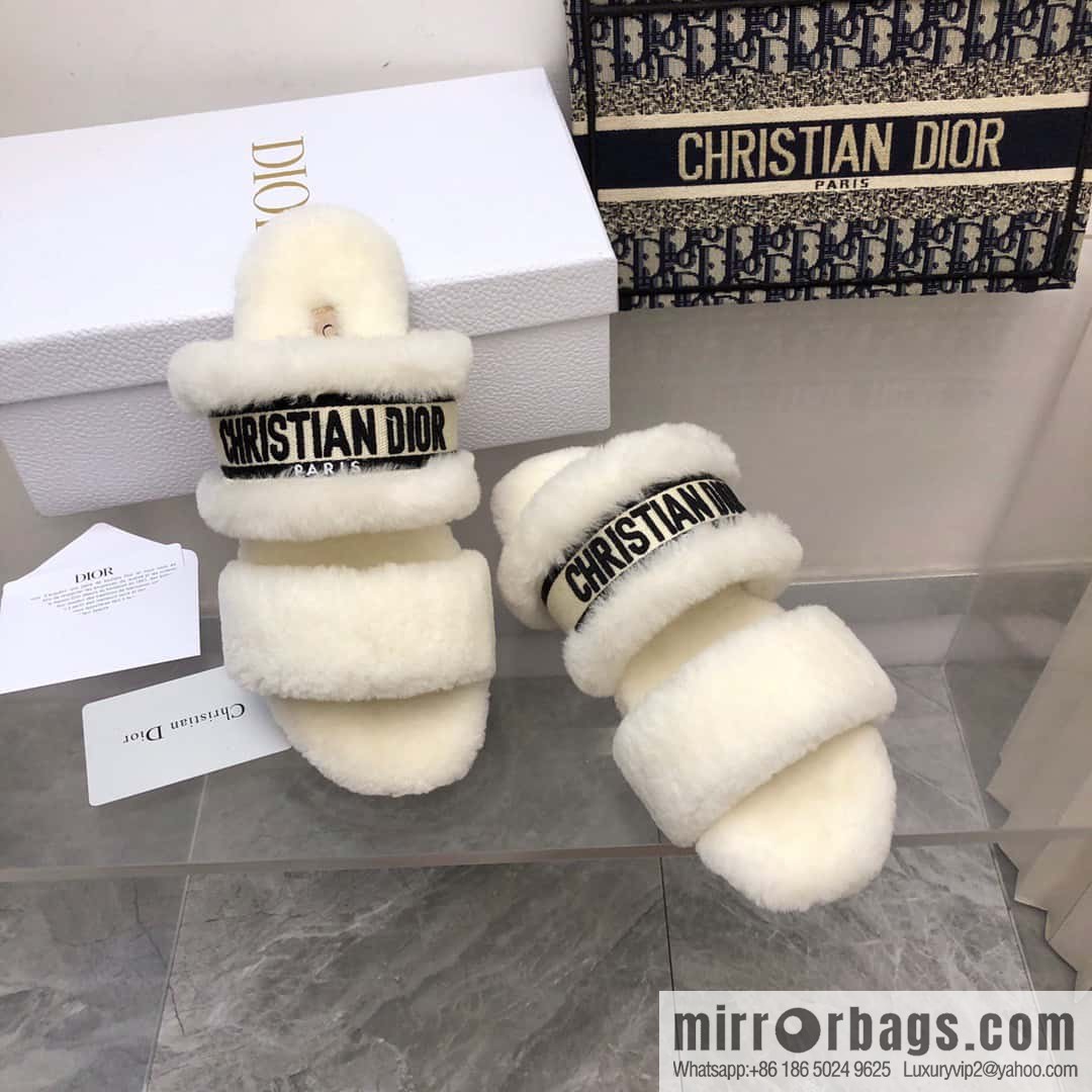 🐰🐰2023-Dior/Dior, white embroidered striped logo velvet one-word flat slippers autumn and winter new wool slippers