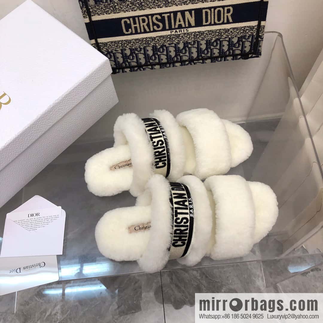 🐰🐰2023-Dior/Dior, white embroidered striped logo velvet one-word flat slippers autumn and winter new wool slippers