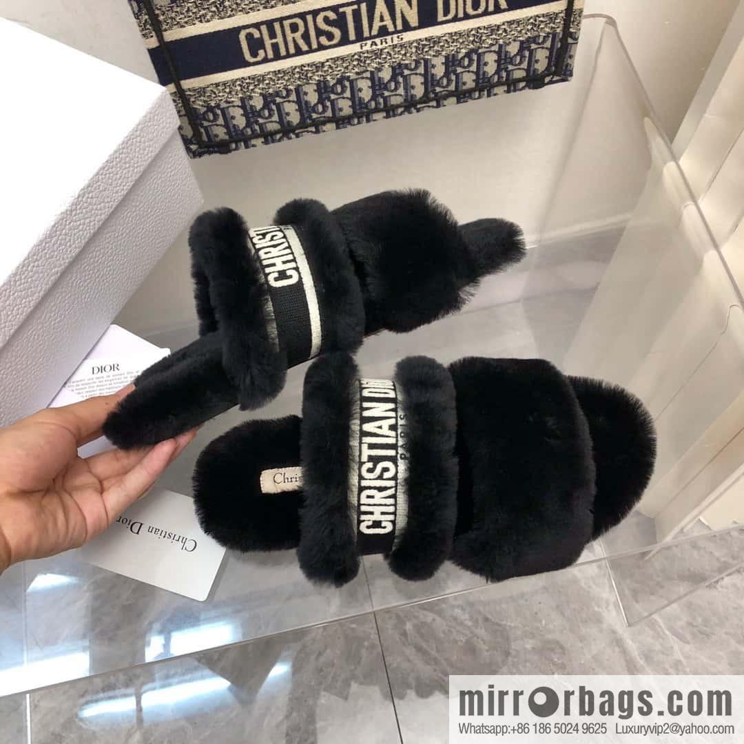 🐰🐰2023-Dior/Dior, white embroidered striped logo velvet one-word flat slippers autumn and winter new wool slippers