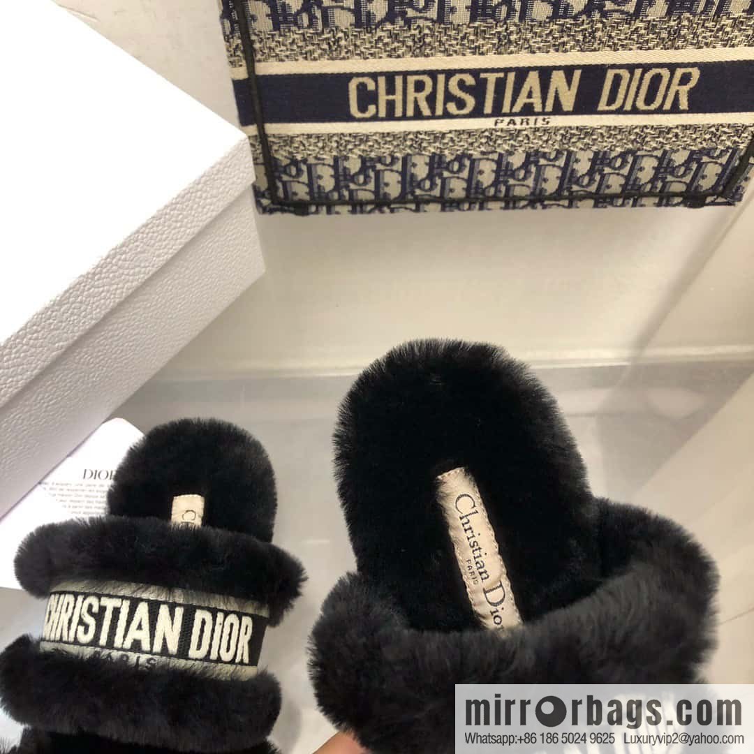 🐰🐰2023-Dior/Dior, white embroidered striped logo velvet one-word flat slippers autumn and winter new wool slippers