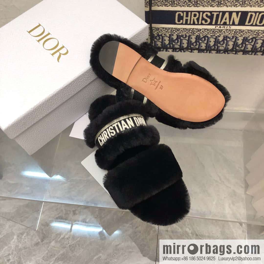 🐰🐰2023-Dior/Dior, white embroidered striped logo velvet one-word flat slippers autumn and winter new wool slippers