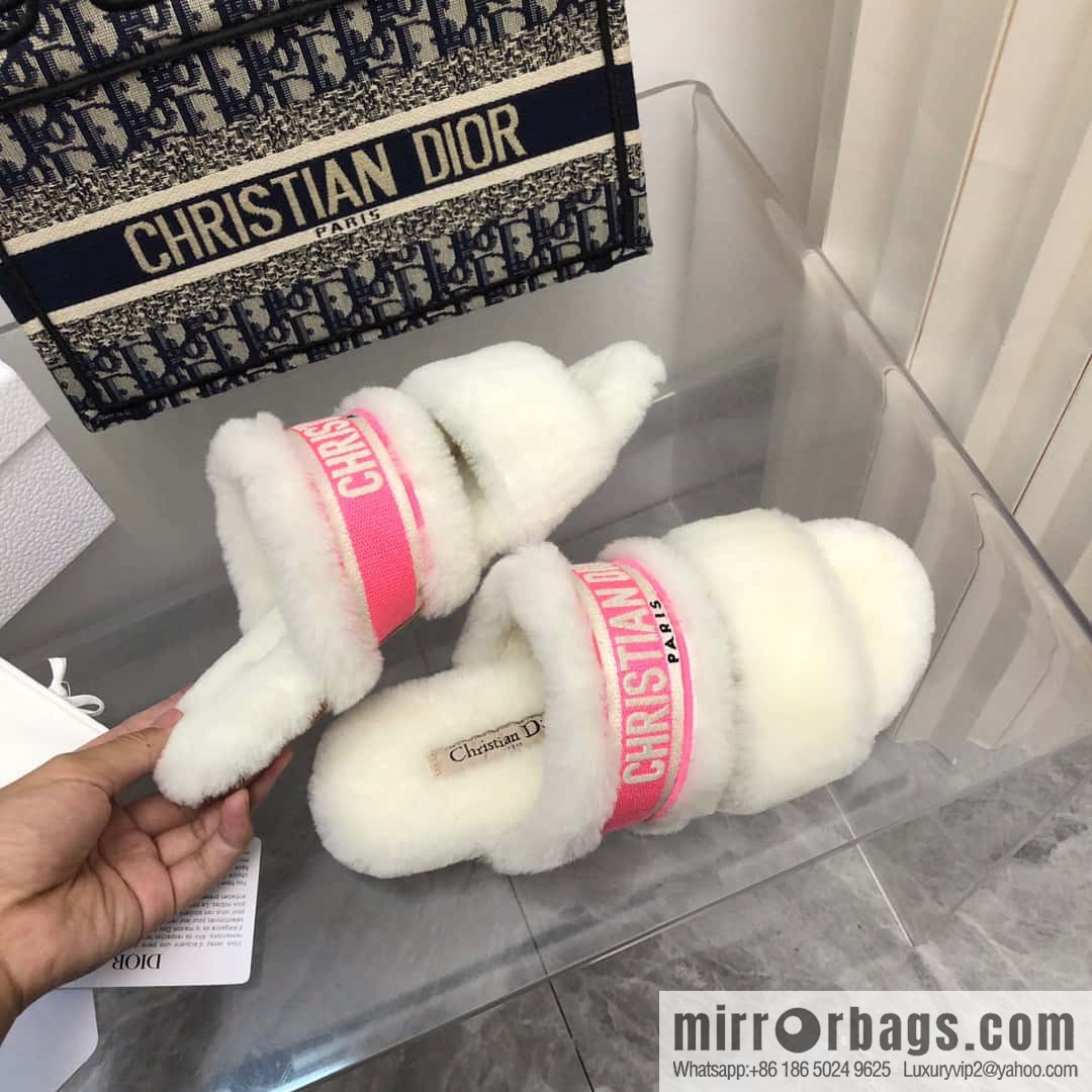🐰🐰2023-Dior/Dior, white embroidered striped logo velvet one-word flat slippers autumn and winter new wool slippers