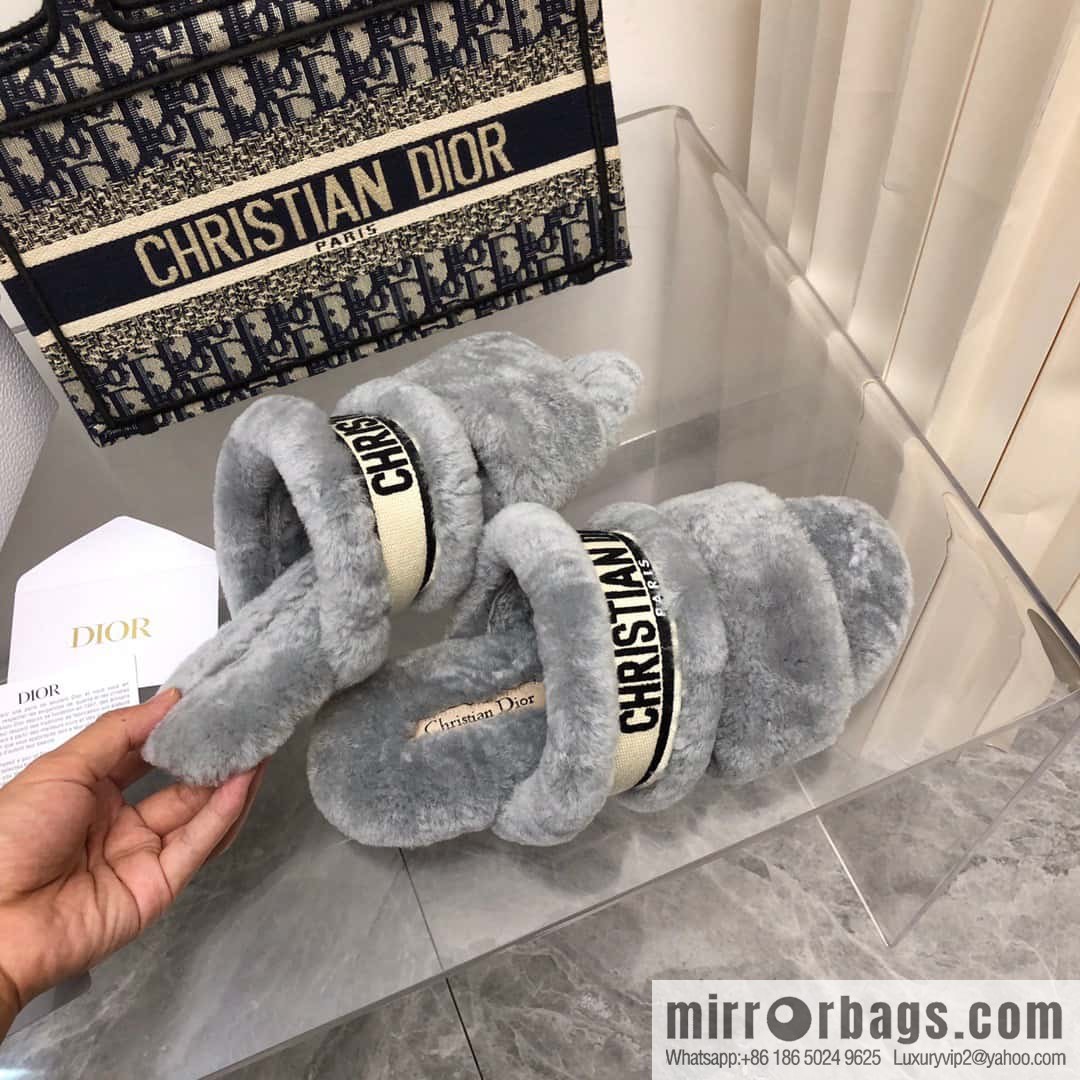 🐰🐰2023-Dior/Dior, white embroidered striped logo velvet one-word flat slippers autumn and winter new wool slippers
