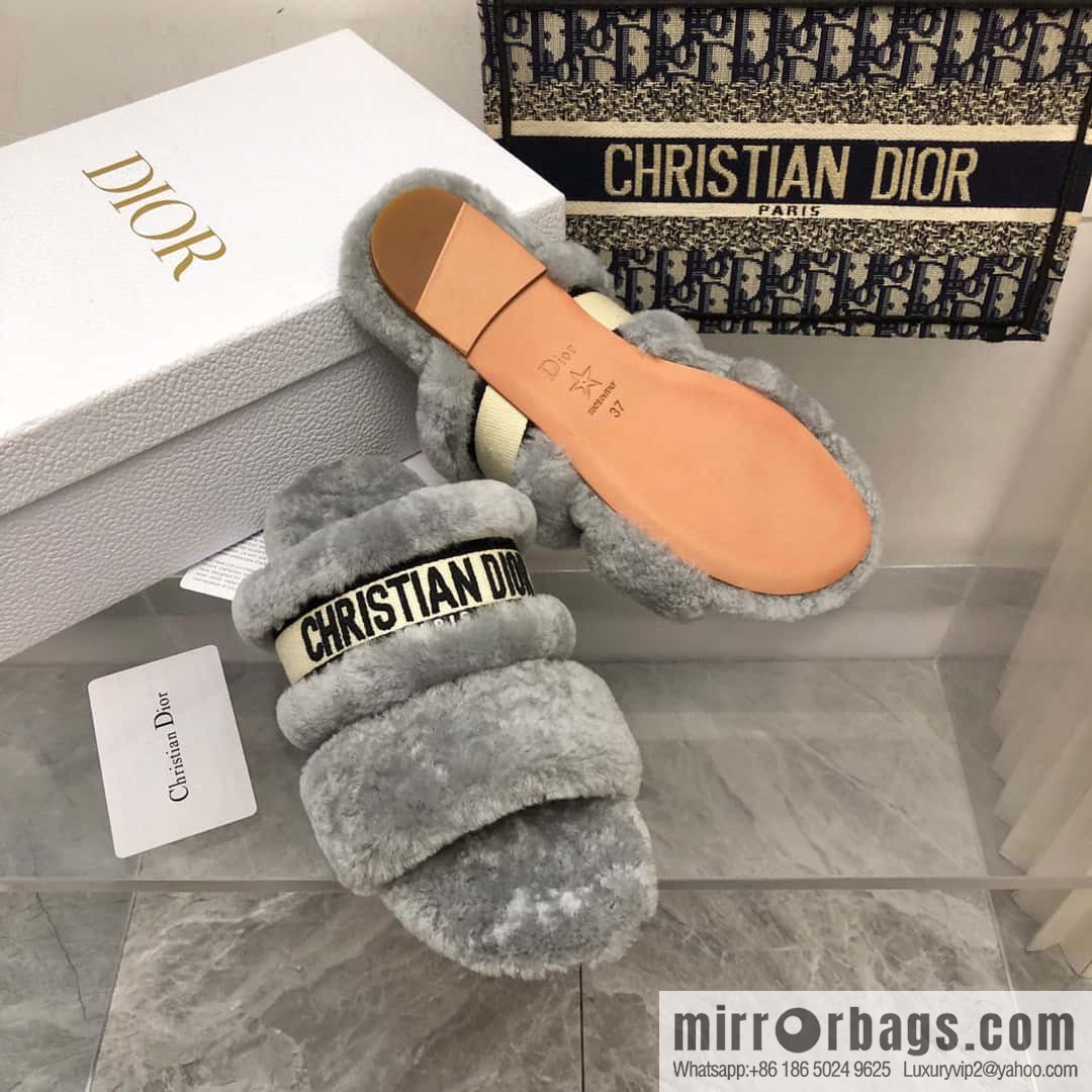 🐰🐰2023-Dior/Dior, white embroidered striped logo velvet one-word flat slippers autumn and winter new wool slippers