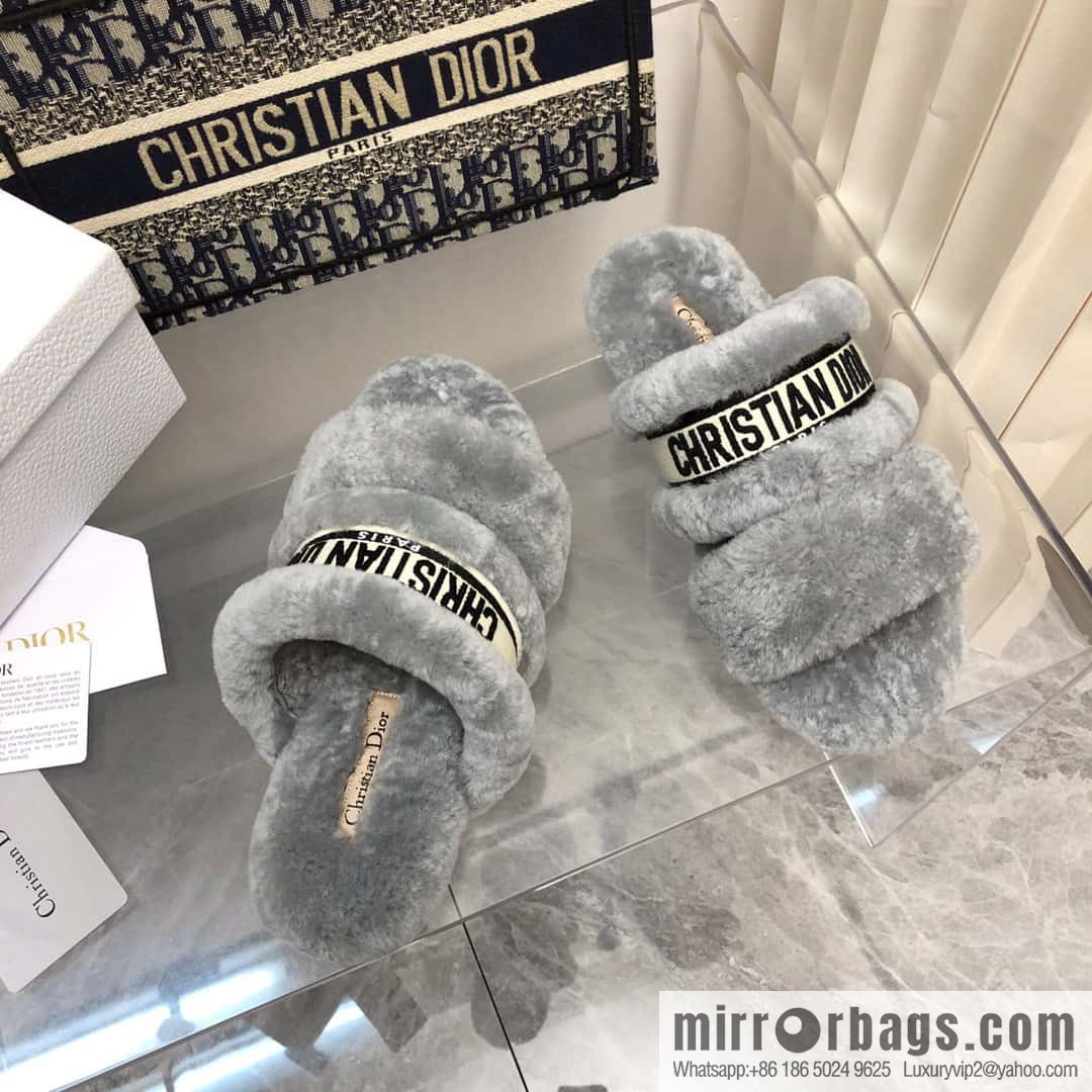 🐰🐰2023-Dior/Dior, white embroidered striped logo velvet one-word flat slippers autumn and winter new wool slippers